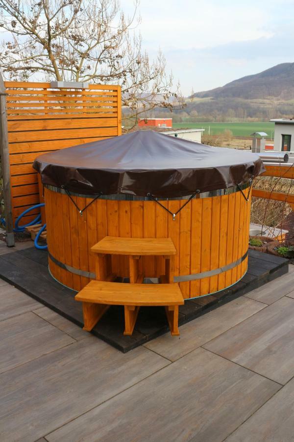 Romantische Ferienwohnung Mit Fantastischem Ausblick, Pool Und Gartensauna Jena Exterior photo