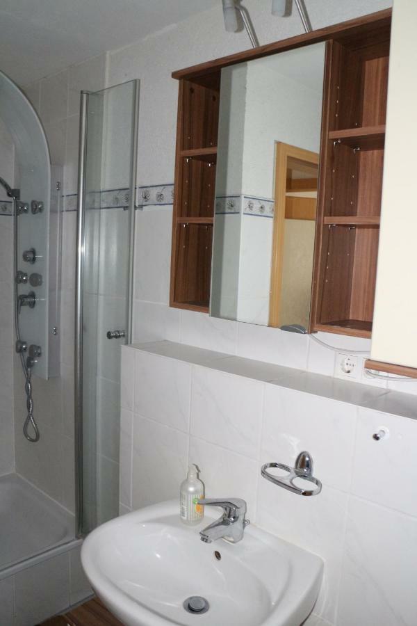 Romantische Ferienwohnung Mit Fantastischem Ausblick, Pool Und Gartensauna Jena Exterior photo