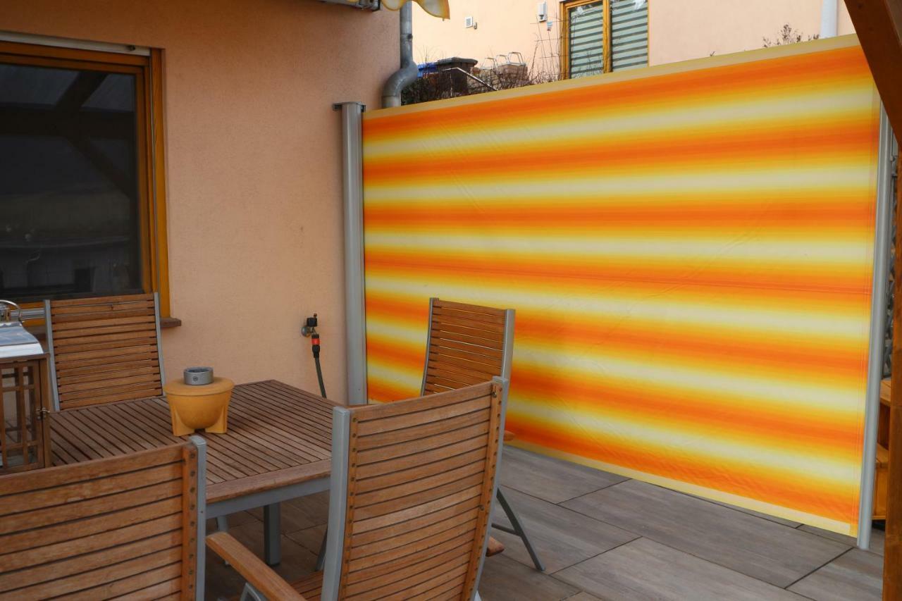 Romantische Ferienwohnung Mit Fantastischem Ausblick, Pool Und Gartensauna Jena Exterior photo